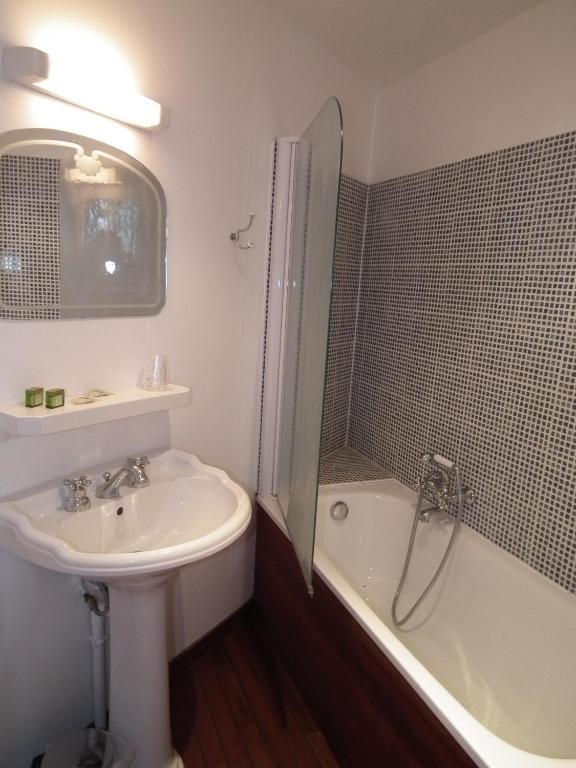 Petite Chambre 1 ou 2 Personnes - Vue sur Cour